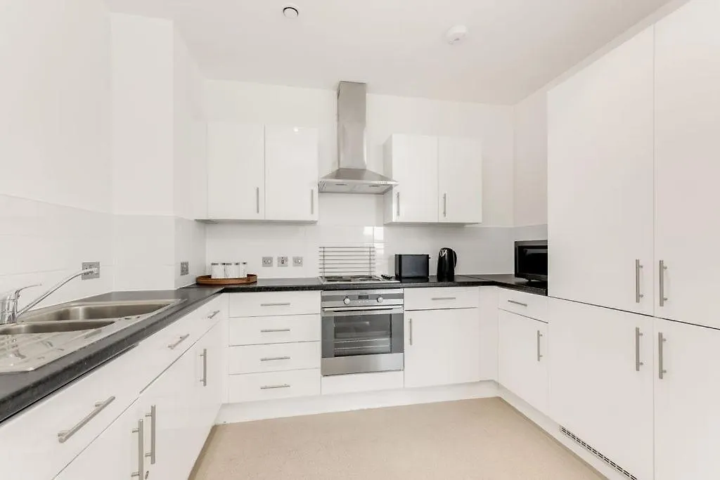Khayat Homes - The Ferry - Two Bed London 0*,  United Kingdom